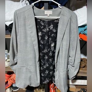 Skies Are Blue Gray Plaid Blazer with Ruched Sleeves